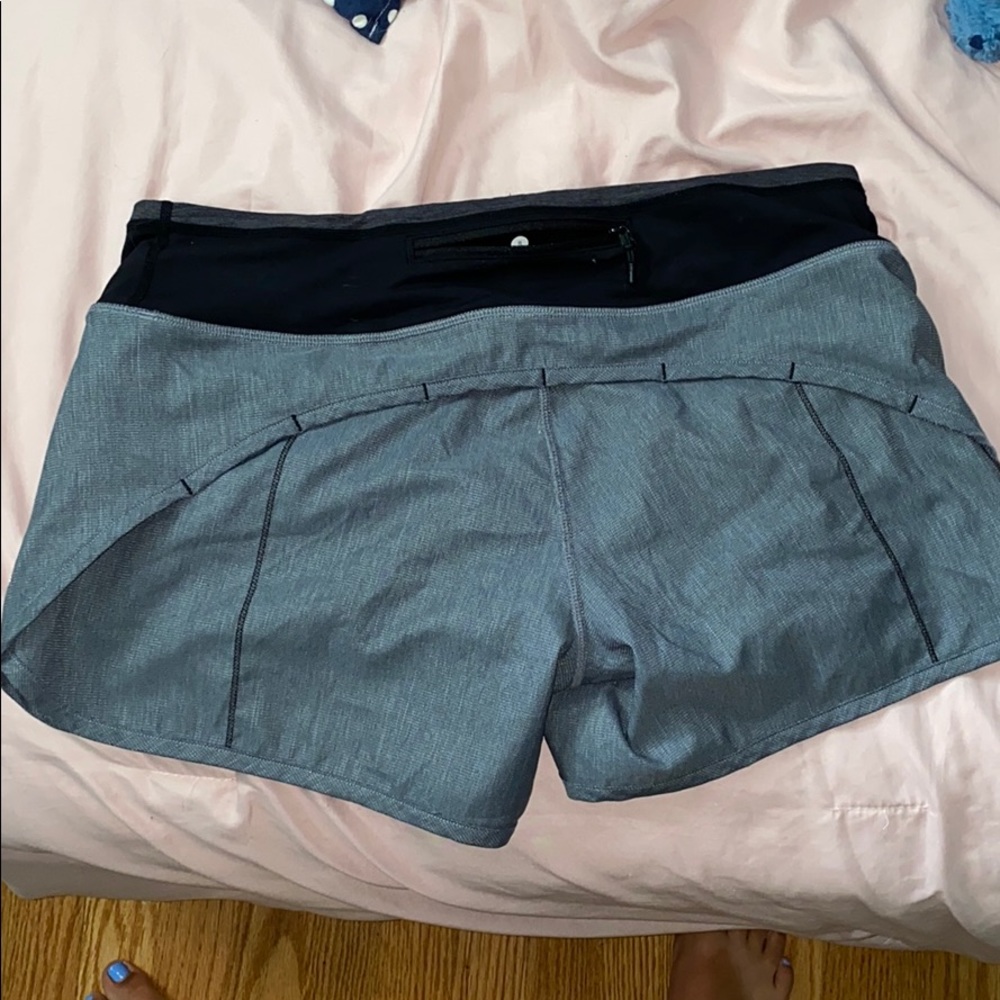 Lululemon shorts size 8